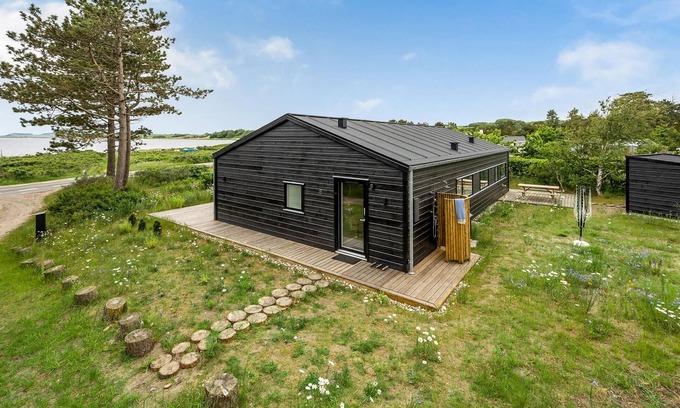 Knebel House | Cozy home in Knebel with house sea view