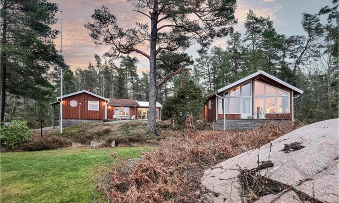 Otterstad House | Cozy Home In Lidköping With Wifi