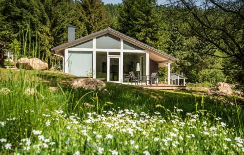 Ruhla House | Cozy Home In Ruhla With Kitchen