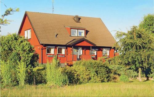Strangnas Municipality House | Cozy Home In Strängnäs With Sauna