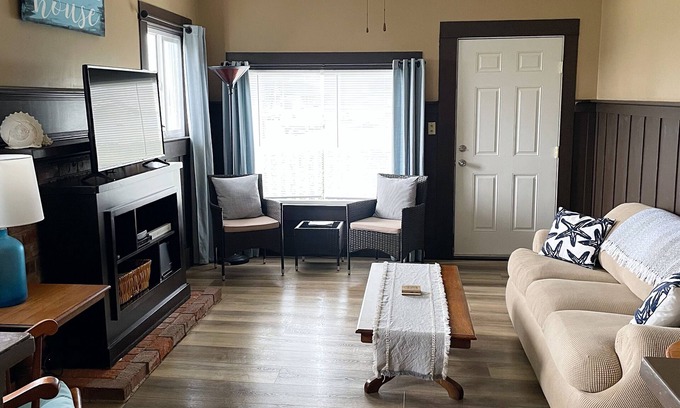Crescent City Cottage | Cozy home to relax in after a fun day enjoying the area's many attractions