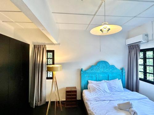 SS 2 House | Cozy Homestay SS2 PJ King Bed in Shared Bungalow