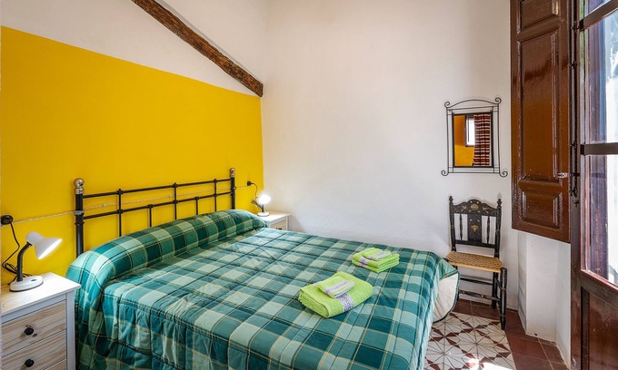 Guadix House | Cozy house for 2 with Patio in Guadix