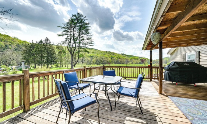 Mattawana House | Cozy Huntingdon Escape: 19 Mi to Penn State Univ!