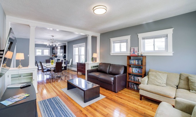 Michigan City House | Cozy Indiana Getaway Near Washington Park Zoo!