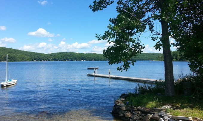 Tyringham Ski Chalet | COZY LOFT w/PRIVATE BEACH ON GORGEOUS MOUNTAIN LAKE IN THE BERKSHIRES