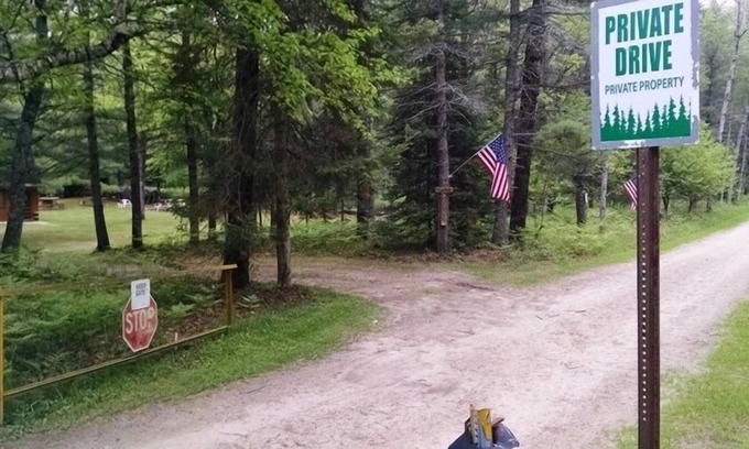 Grayling Cabin | Cozy Log Cabin In The Woods