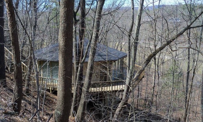 Basye Cabin | Cozy, Luxury Cabin, in the Heart of Bryce Resort on Bryce Mountain