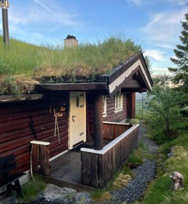 Etnedal House | Cozy, Magical Mountain Cabin With Trails