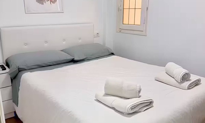 Patraix Apartment | Cozy mini studio near downtown