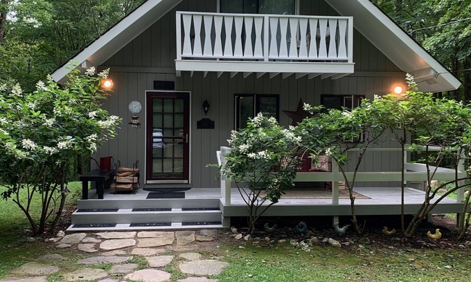 Monterey Ski Chalet | Cozy Monterey Family Chalet, Minutes From Lake & 10 Minutes From Butternut!