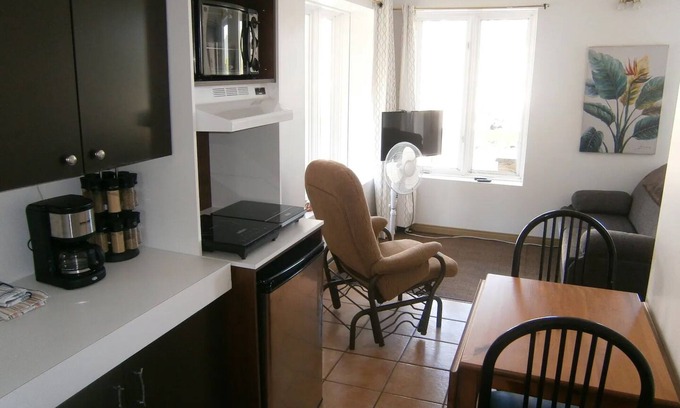 L'Anse-Saint-Jean Apartment | Cozy Nest at L'Anse-Saint-Jean