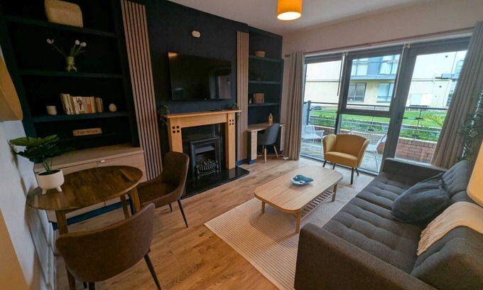 Dublin Apartment | Cozy Nook in Dublin!
