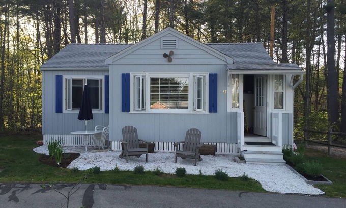 Ogunquit Cottage | Cozy Ogunquit 2 Bedroom, 2 Bathroom Cottage Minutes from Beaches and Downtown