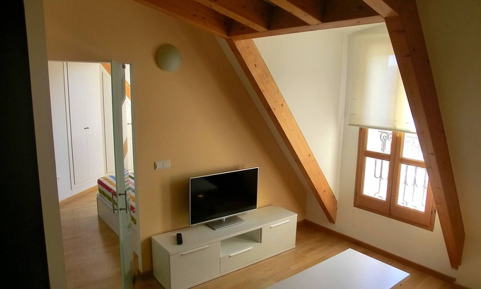 La Seu Apartment | Cozy penthouse in the most charming neighborhood of Valencia