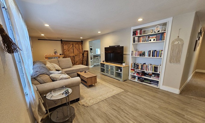 Wheat Ridge House | Cozy, pet-friendly cottage in Wheat Ridge, CO.