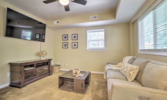 Pittsboro House | Cozy Pittsboro Escape - Hike, Dine, Explore!