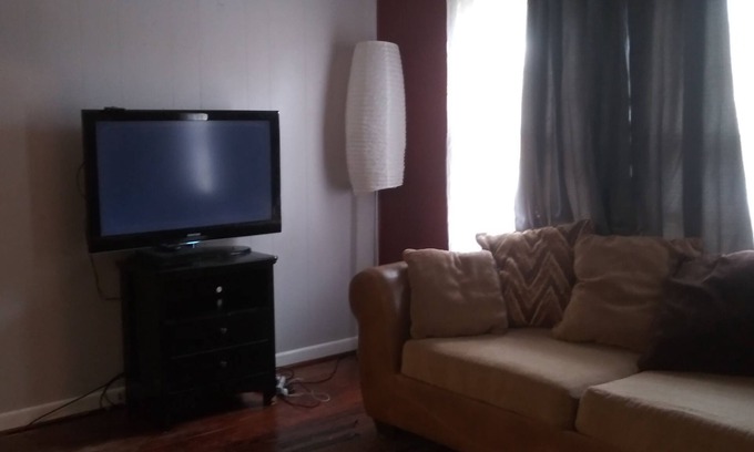 Woodville Apartment | Cozy place to relax