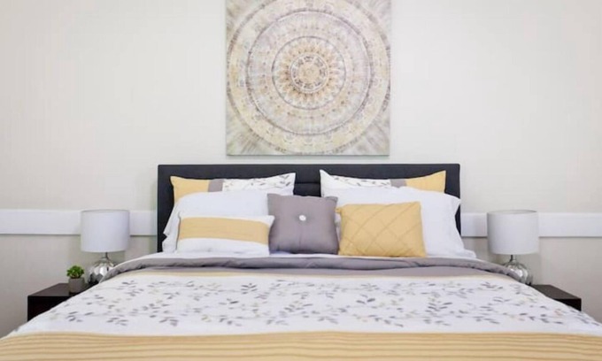 Cincinnati Apartment | Cozy Private Apartment - Free Parking