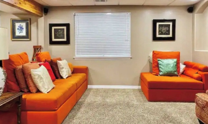 Riverton House | Cozy Private Suite with Kitchen, Gym, and More in UT!