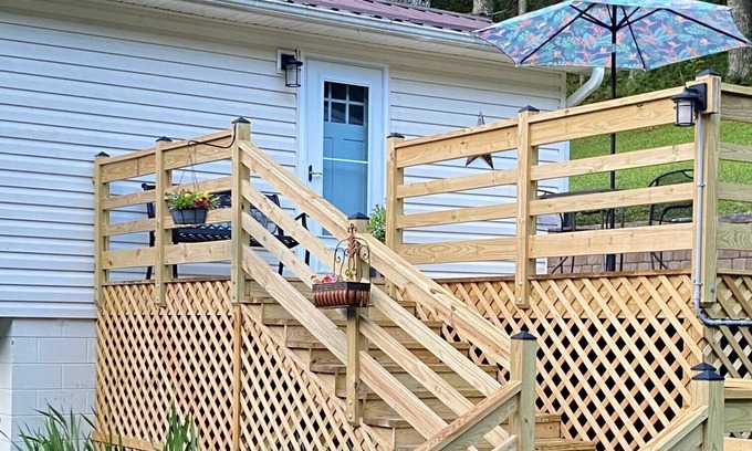 Lansing Apartment | Cozy respite minutes from our "artsy" town, hiking trails or canoeing/rafting.