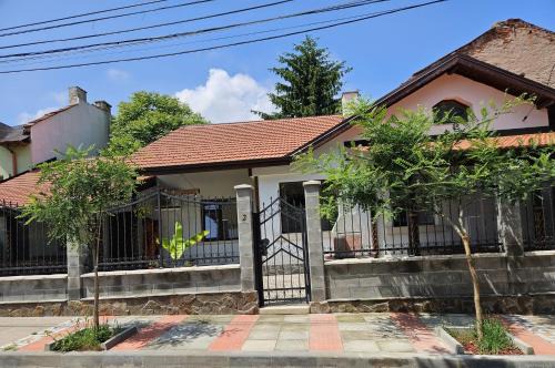 Vratsa Apartment | Cozy Rooms in Vratsa by Georgievi