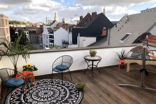 Schipperskwartier Apartment | Cozy & Spacious Duplex with an Amazing Terrace