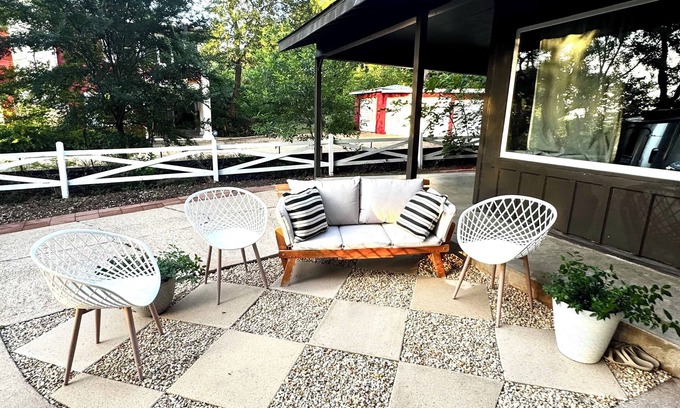Rosedale House | Cozy Stay Steps 2 walking or biking on DWTN trails
