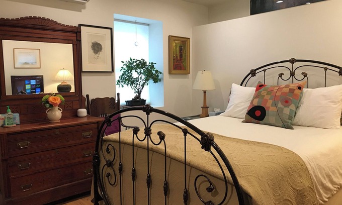Inwood Apartment | Cozy studio in awesome New York with AC