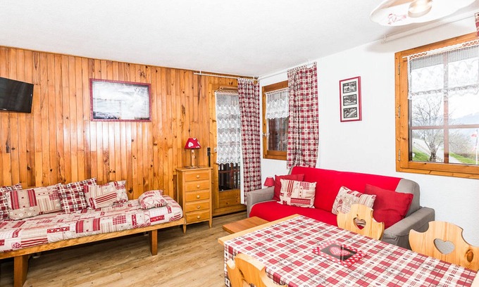Montchavin Apartment | Cozy Studio in Montchavin: Renovated, Ski-in/Ski-out, South-Facing Balcony, Sleeps 3