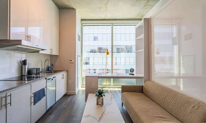 Downtown Phoenix Apartment | Cozy Studio+Murphy Bed+Pool+Gym+Downtown PHX