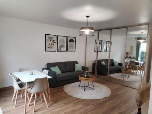 Pontault-Combault Apartment | Cozy studio Pontault-combault proche Disney-Paris