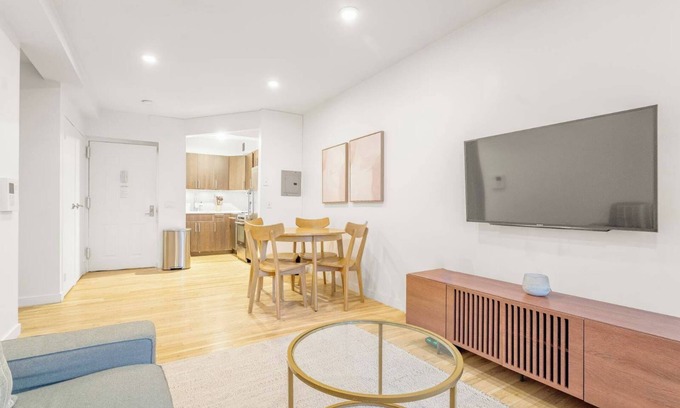 Lower East Side Apartment | Cozy & Stylish 2BR NYC Getaway in the Heart of Downtown