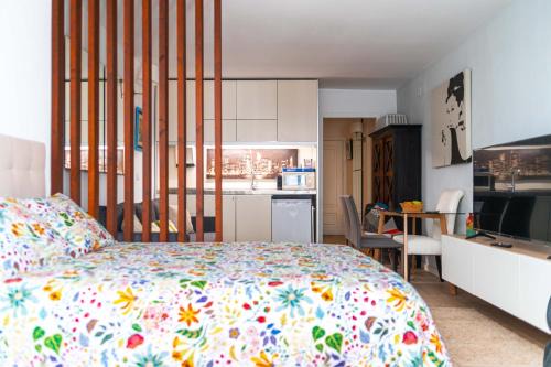 Sant Francesc Apartment | Cozy Suite next to Plaza del Ayuntamiento