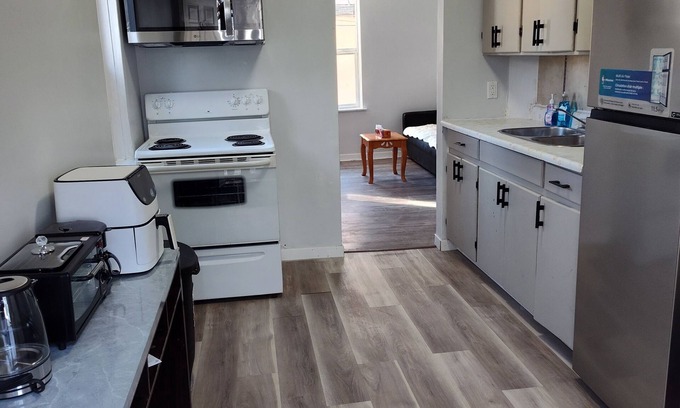 Saskatoon Downtown House | Cozy tiny home in Riversdale(15% off over 1month)