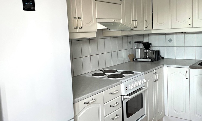Oulu Apartment | Cozy trio With Sauna & own parking