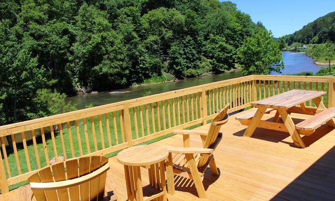 Jefferson Cabin | Cozy Up by the Fireplace This Fall in Your Mtn Retreat - Rivers Edge