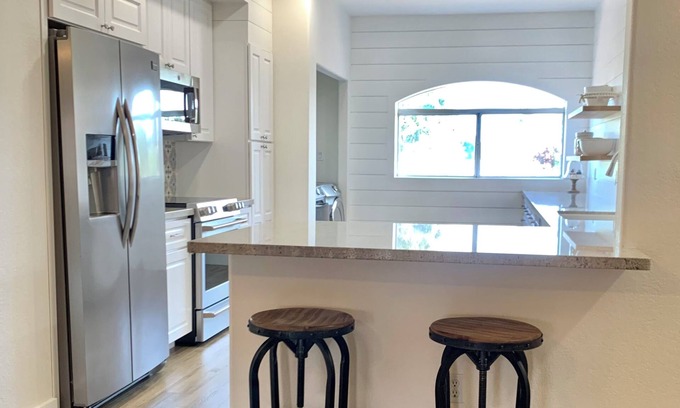 Scottsdale Condo | Cozy, upscale condo in McCormick Ranch, Scottsdale