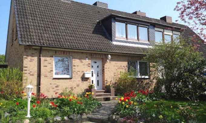 Heikendorf Apartment | Cozy vacation apartment on the sunny side of the Kiel Fjord.