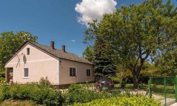 Balatongyorok Apartment | Cozy vacation home on the shores of Lake Balaton