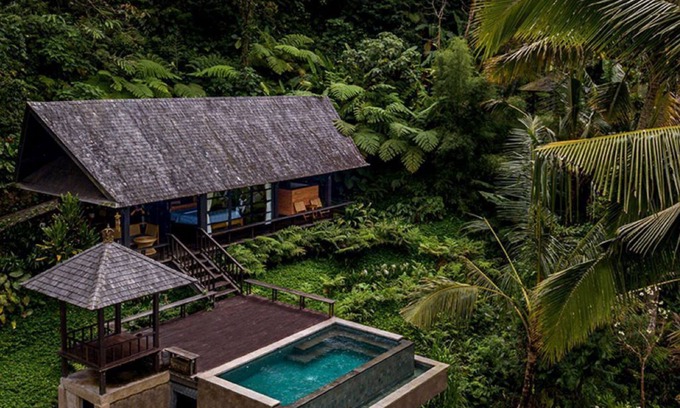 Penebel Villa | Cozy villa is by lush green landscapes views of hill valley and rice fields