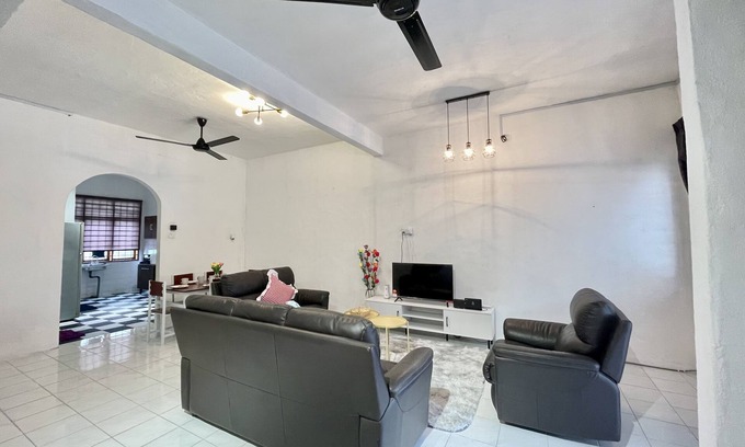 Central Seberang Perai House | Cozy10#8pax#netflix#nearaeonalmabukitmertajam#5kmtoiconic