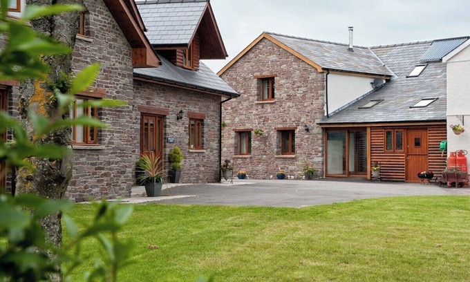 Brecon House | Crai Valley Holiday Complex