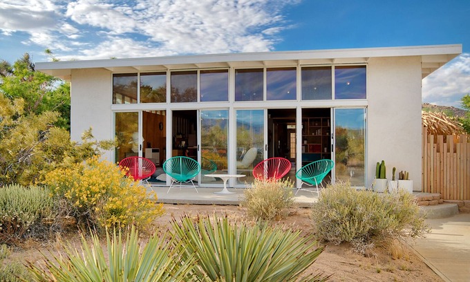 Joshua Tree House | Creative Desert Retreat in the heart of Joshua Tree