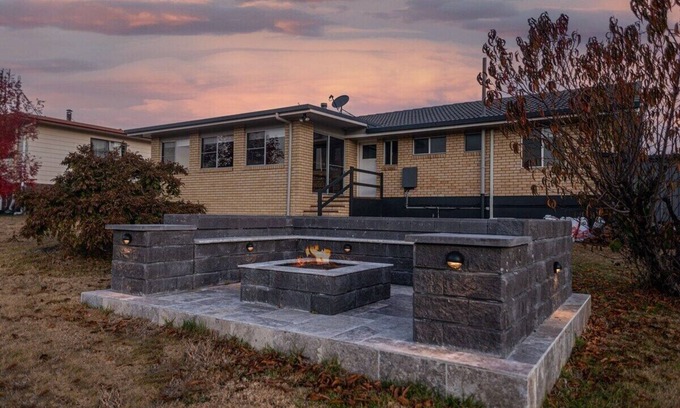 Stanthorpe House | Creek View Cottage by Humble Abode