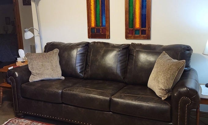 Murfreesboro Condo | Creekside # 3 - Your Home Away From Home!