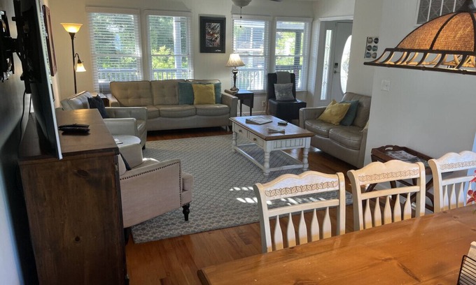 Folly Beach House | “Crescent Moon” - 5BR – established, top rated, dog friendly, 5 min walk to beach!
