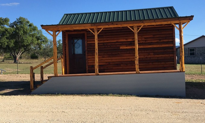 Hamilton Cabin | Crooked Creek Ranch Cabin 2