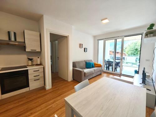 Clusone Apartment | Crosio Home