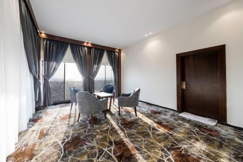Jizan Hotel | Crown Towers for Hotel Suitesابراج التاج للشقق المخدومة